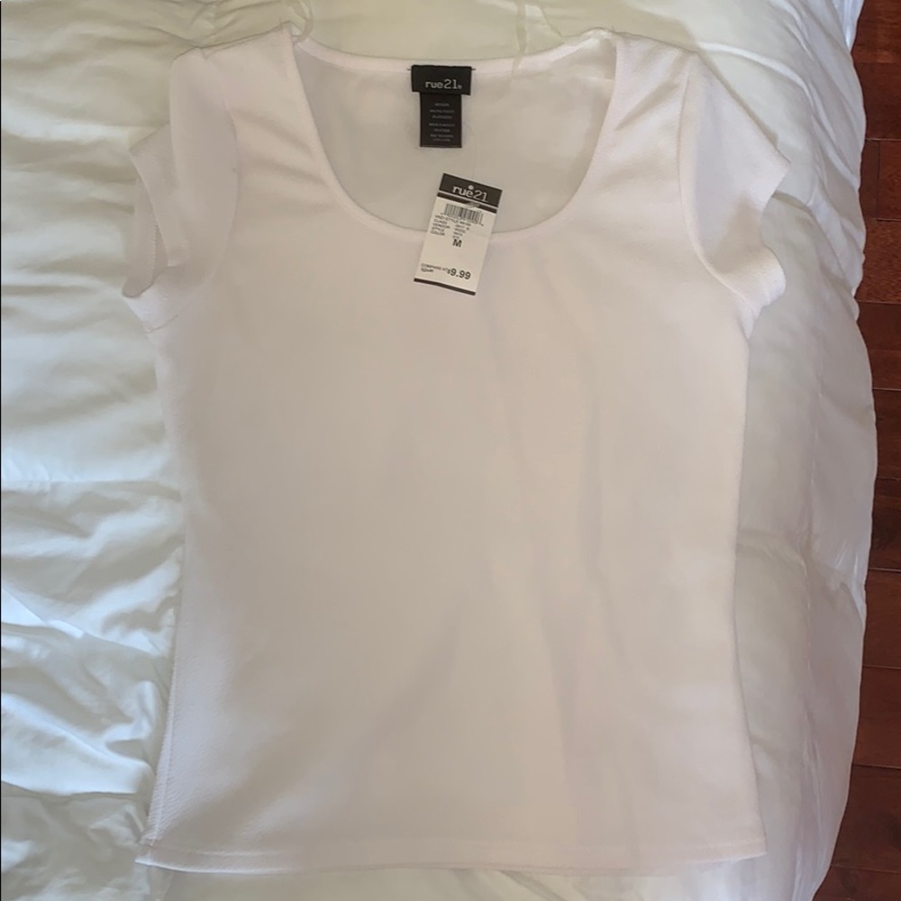Rue 21 crop top
